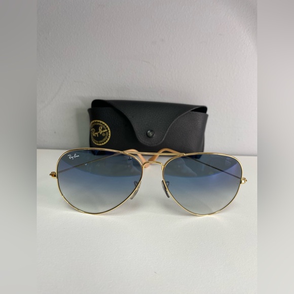 Ray-Ban Aviator Sunglasses - Picture 2 of 9